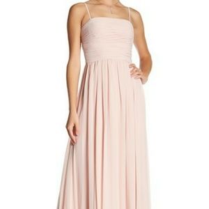 vera wang solid pleated gown Blush Pink